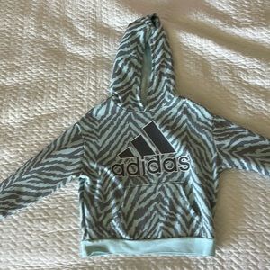 Soft Adidas sweatshirt